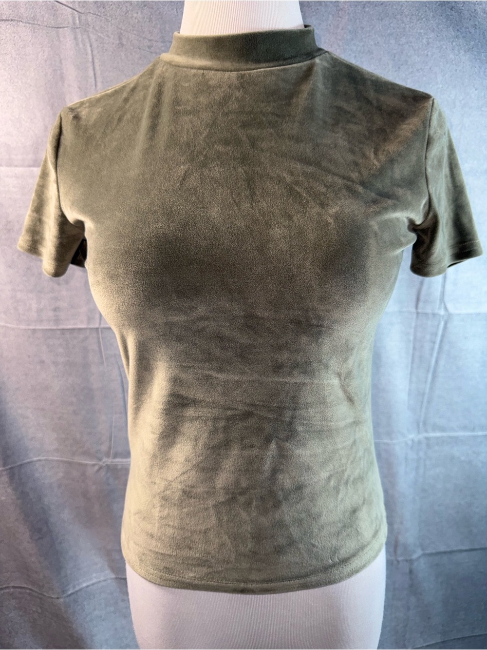 2390-Forever 21 Olive Green Velvet Mock Neck Short Sleeve Top